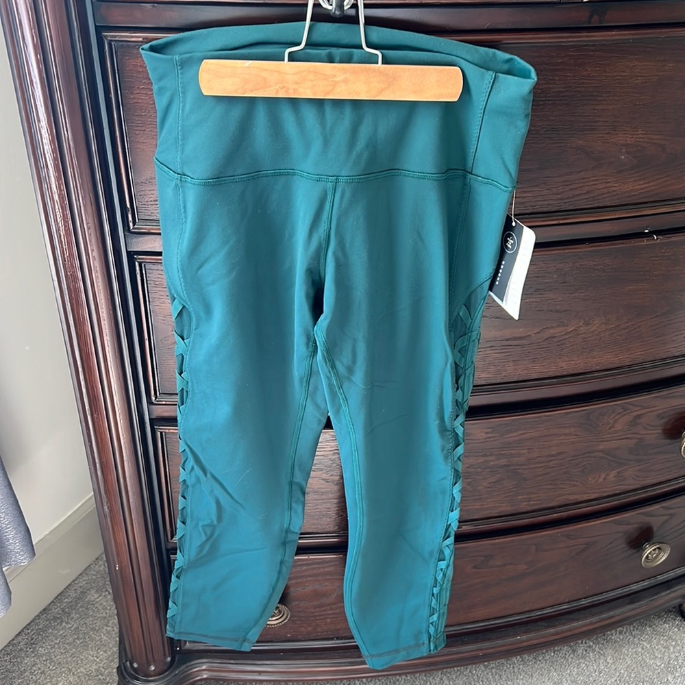 NWT Lululemon Leggings